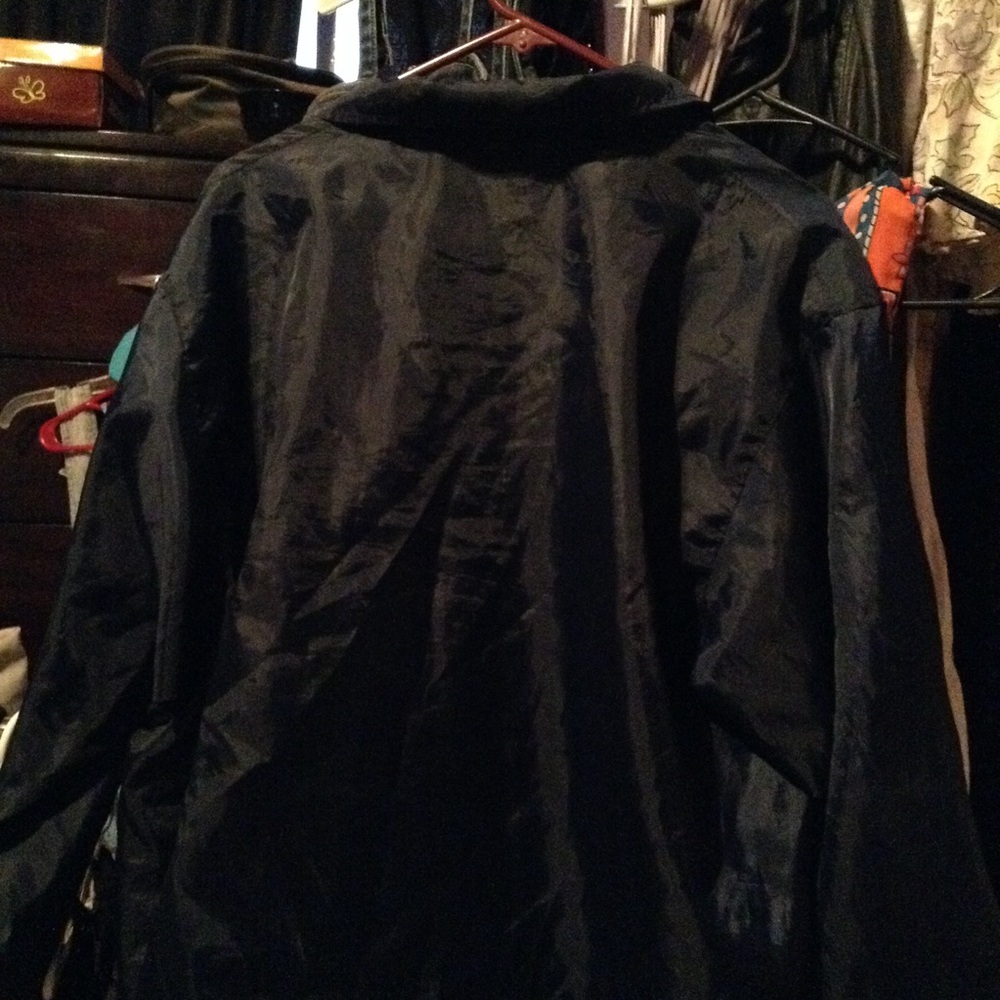 Humane society jacket - Picture 5 of 5